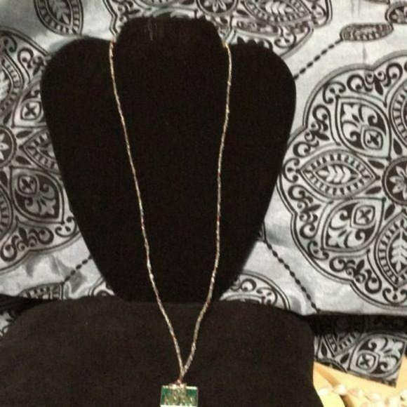 Hohoho Beaded Christmas Necklace - Picture 6 of 7